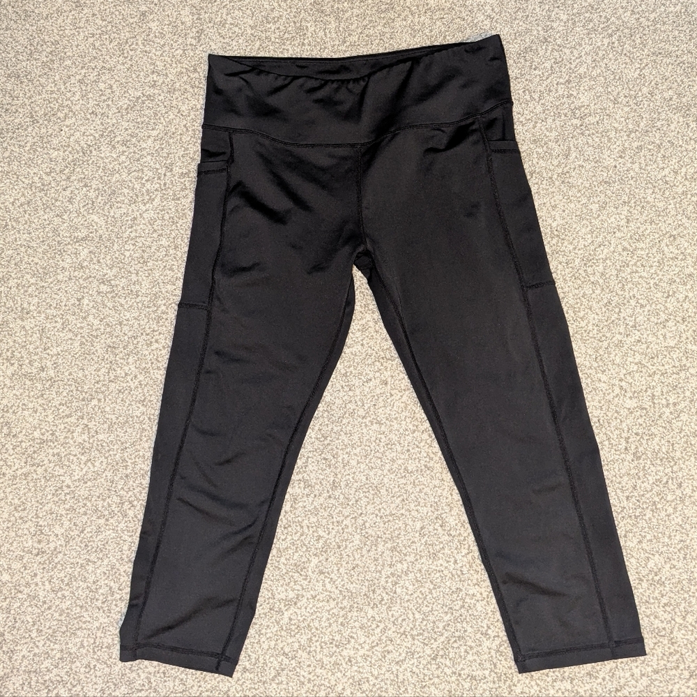Constantly Varied Gear Blacklisted Capri Leggings XL